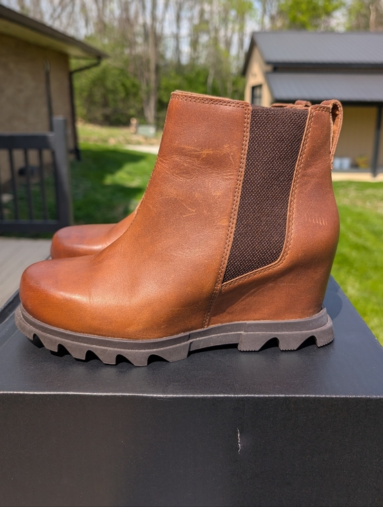 Sorel Shoes - Sorel Women's Chestnut Brown Leather Wedge Chelsea Booties